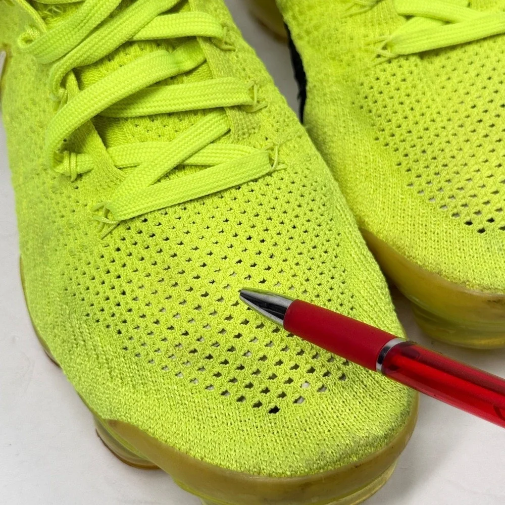 Nike Air VaporMax Flyknit 2 Running Sneakers Volt Flyknit Breathable Size 8